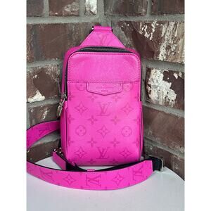 Louis Vuitton Outdoor Slingbag Monogram Taigarama 65534
